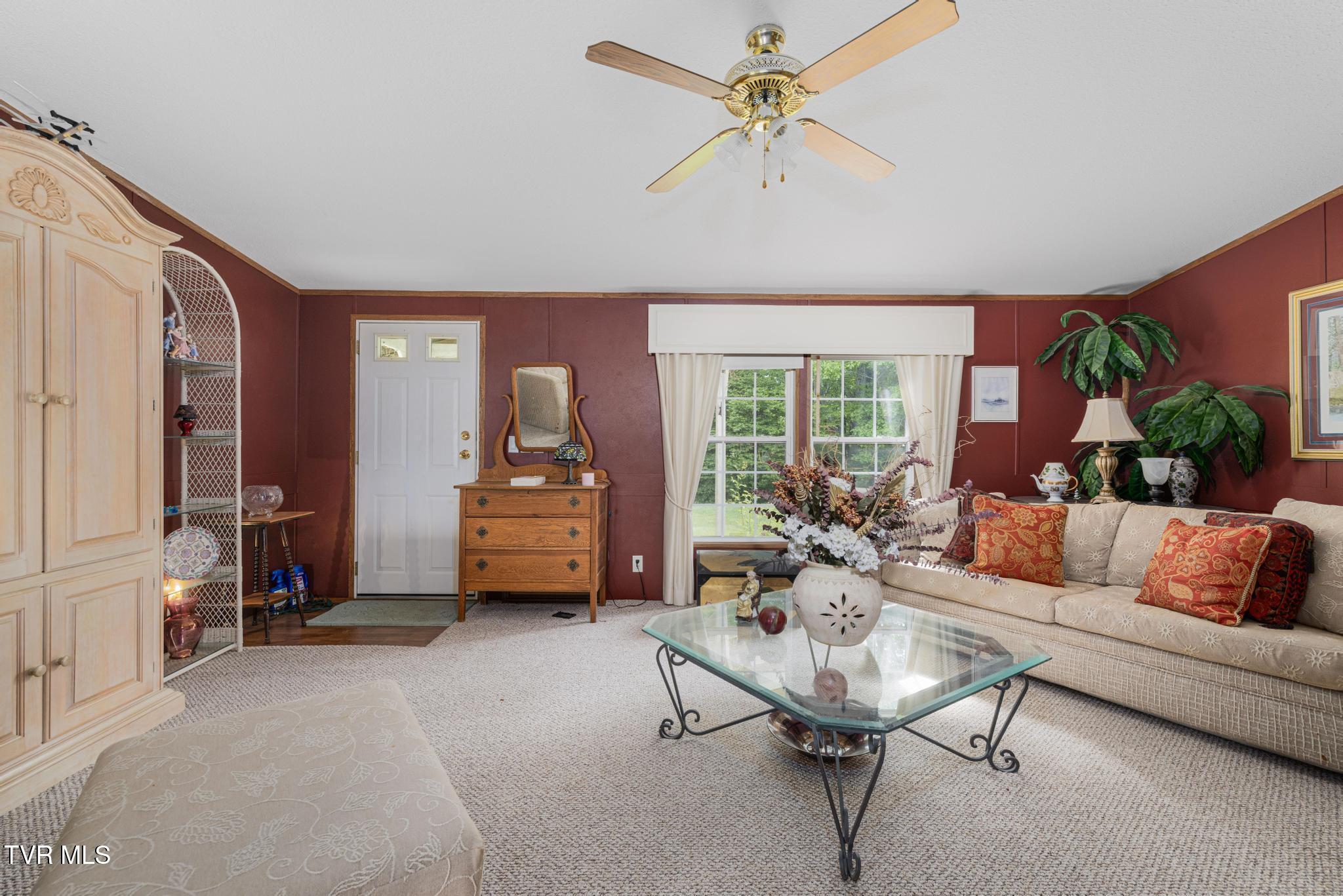 195 Estep Hollow Road Elizabethton, TN 37643 - Photo 35 of 69 IMG_7130