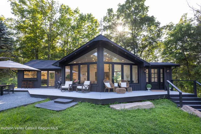 $849,000 | 83 Sages Loop Road, Kerhonkson, NY 12446