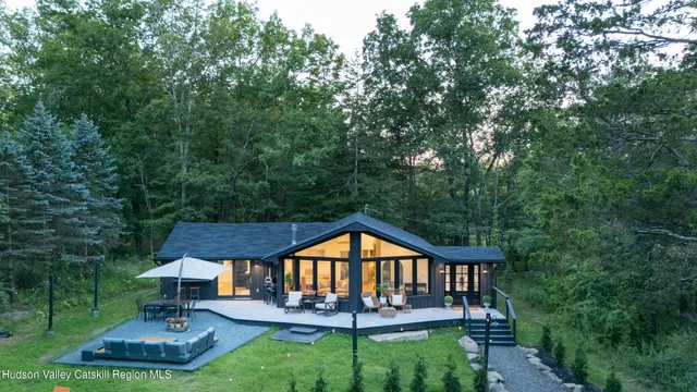 $849,000 | 83 Sages Loop Road, Kerhonkson, NY 12446