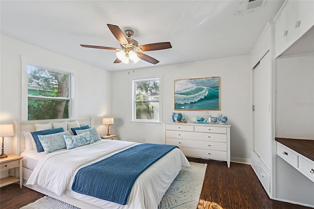 14744 Sunset Drive Largo, FL 33774 - Photo 17 of 43