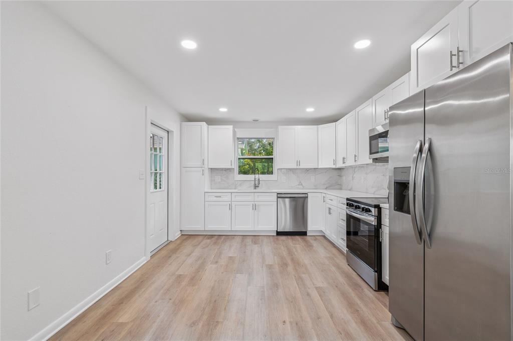 14744 Sunset Drive Largo, FL 33774 - Photo 30 of 43