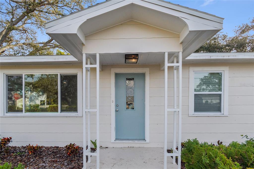 14744 Sunset Drive Largo, FL 33774 - Photo 3 of 43