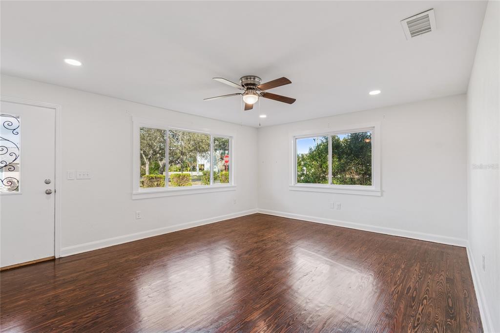 14744 Sunset Drive Largo, FL 33774 - Photo 6 of 43