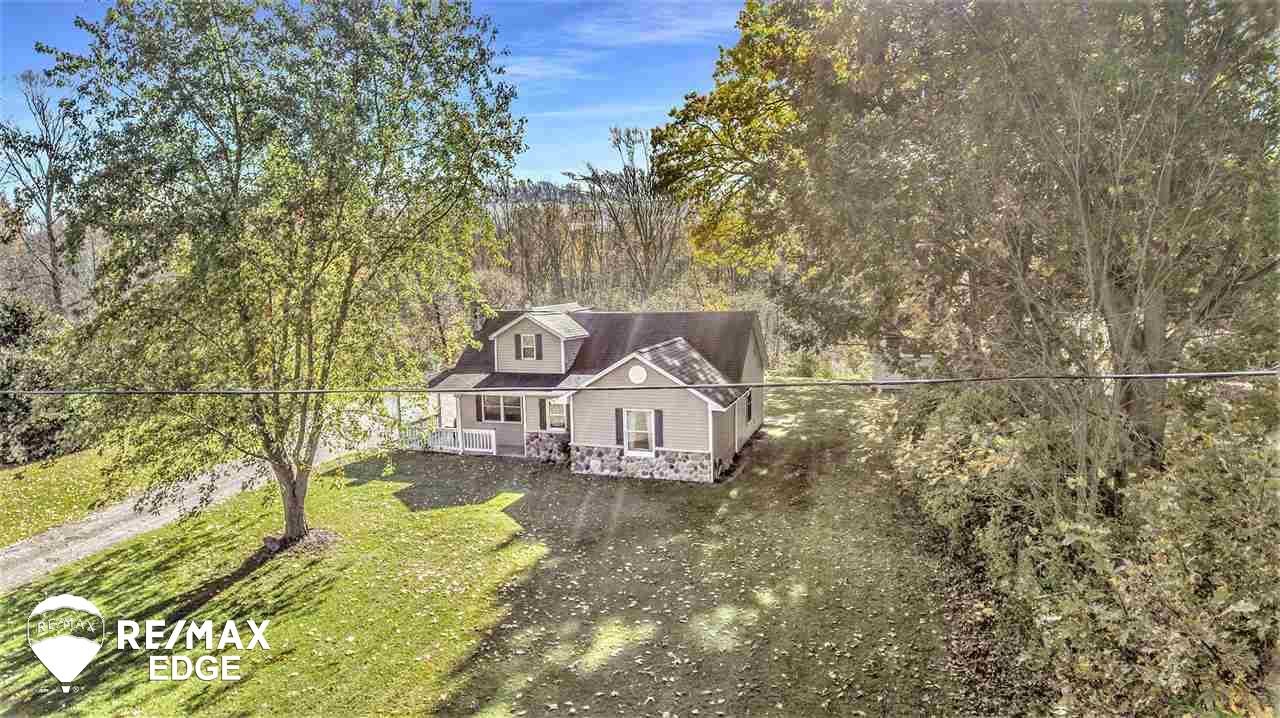 4127 Field Road Clio, MI 48420 - Photo 2 of 23 50059606-1.JPG