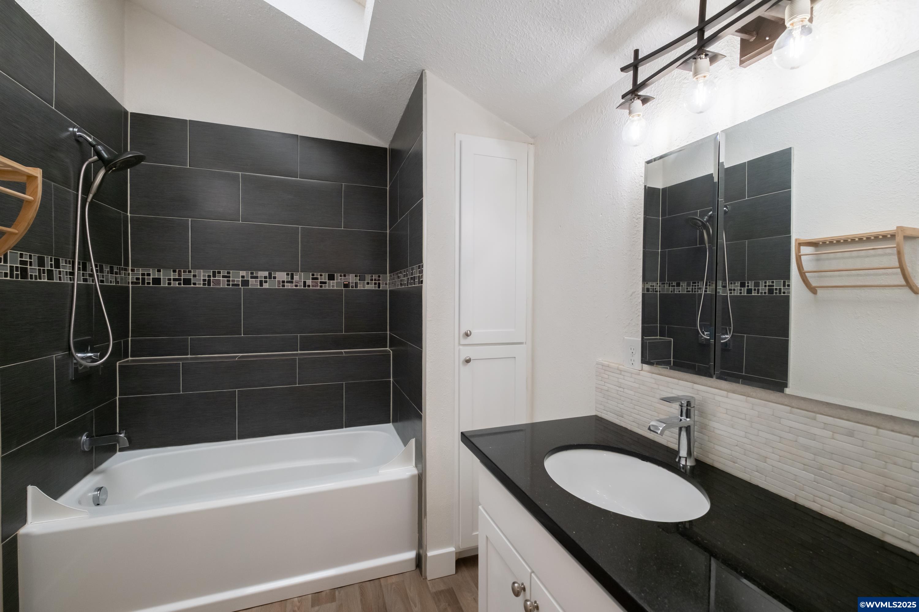 1790 Boone Road Southeast Salem, OR 97302 - Photo 13 of 31 Gallery Image 13