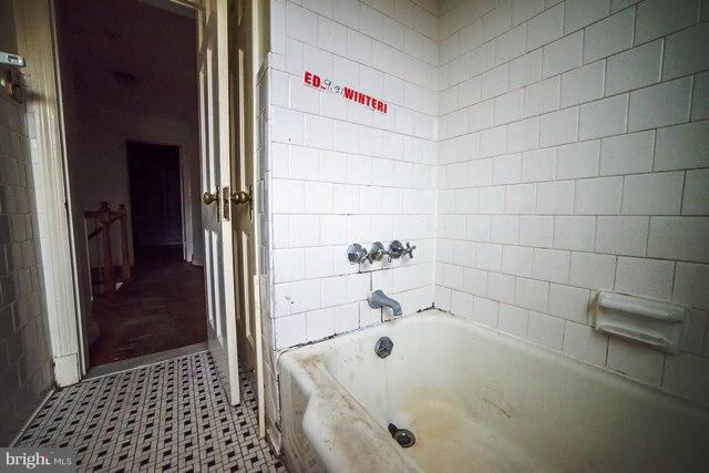 1402 Kirkwood Road Baltimore, MD 21207 - Photo 17 of 24 Interior (General)