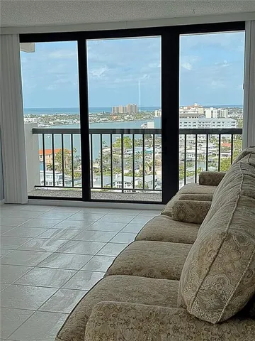 $2,900 | 400 Island Way, Unit 1606, Clearwater Beach, FL 33767