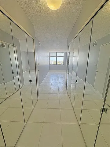 $2,900 | 400 Island Way, Unit 1606, Clearwater Beach, FL 33767