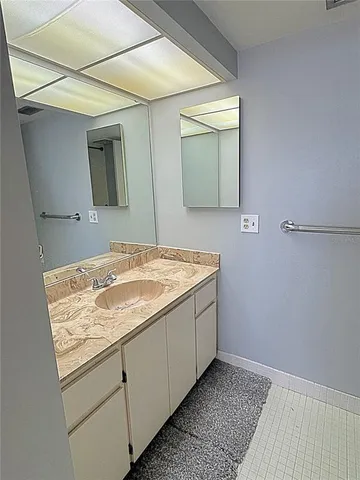 $2,900 | 400 Island Way, Unit 1606, Clearwater Beach, FL 33767