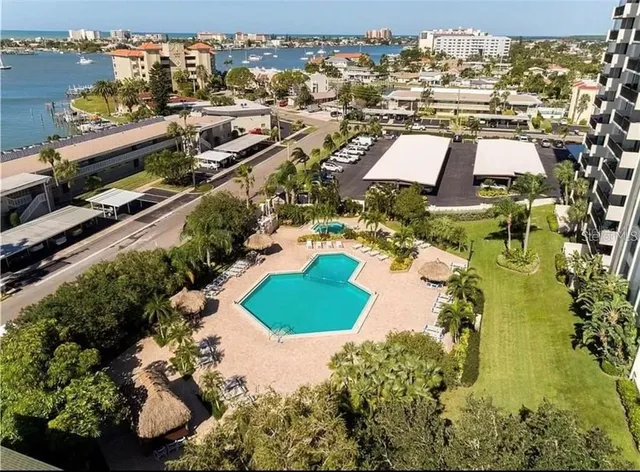 $2,900 | 400 Island Way, Unit 1606, Clearwater Beach, FL 33767