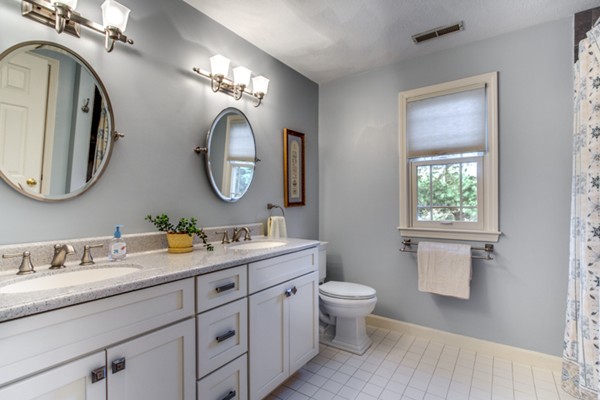 1 Dover Lane Lexington, MA 02421 - Photo 25 of 30 Gallery Image 25