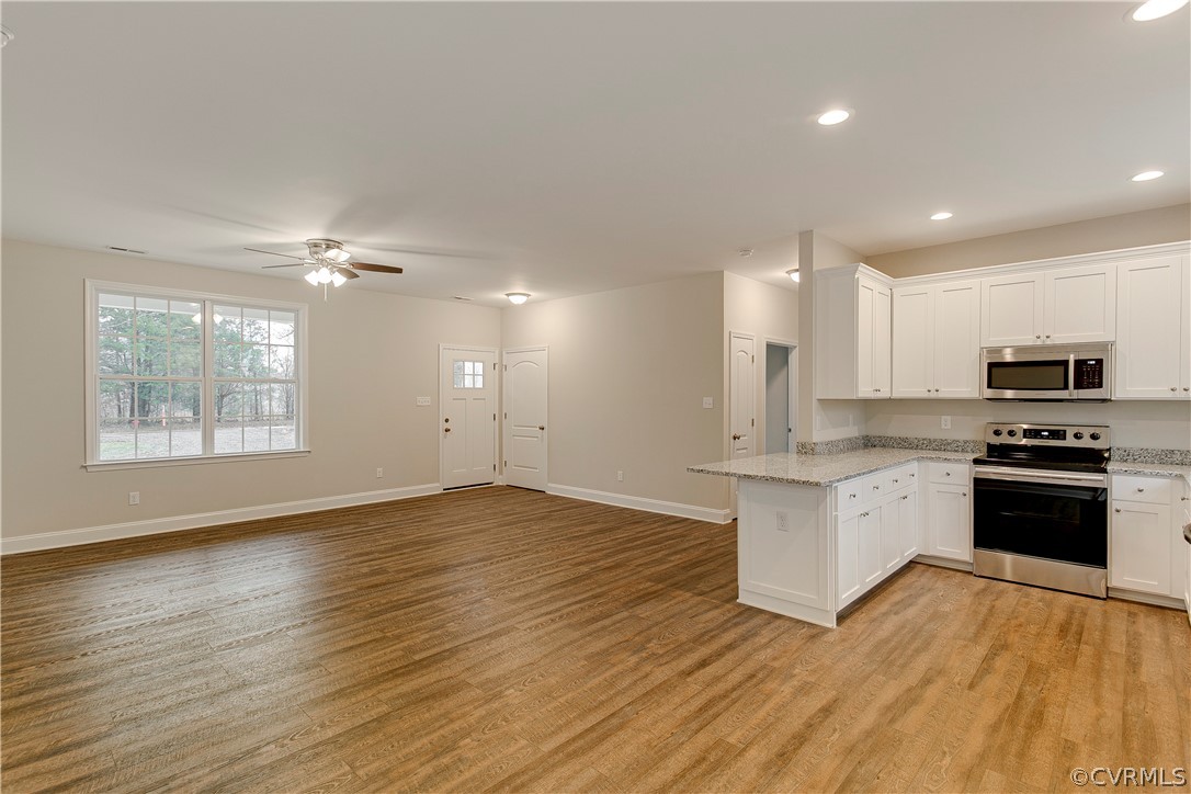 123 Carter Road Cumberland, VA 23040 - Photo 11 of 25 A view of the open floor plan.
