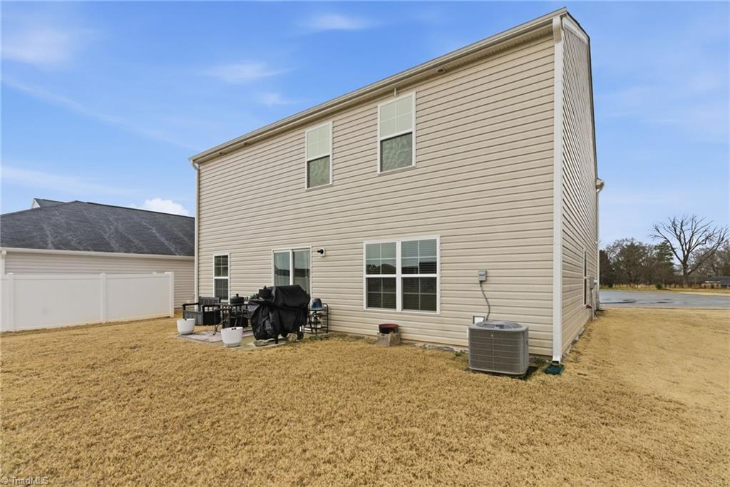 1702 Carter Daniel Drive Graham, NC 27253 - Photo 31 of 35 Back