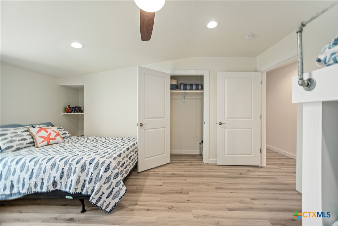253 Carrie Street Port O'Connor, TX 77982 - Photo 20 of 33 Bedroom with Built in Bunkbed