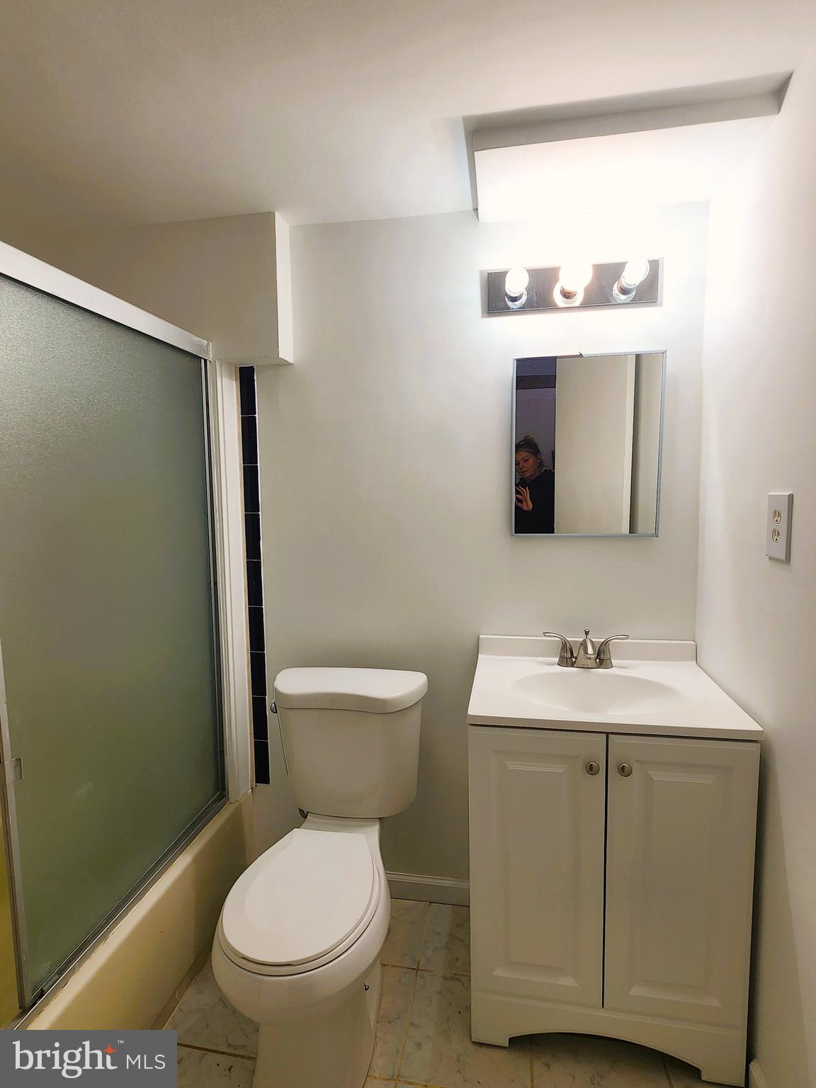 3207 Bryant Avenue Baltimore, MD 21227 - Photo 16 of 20