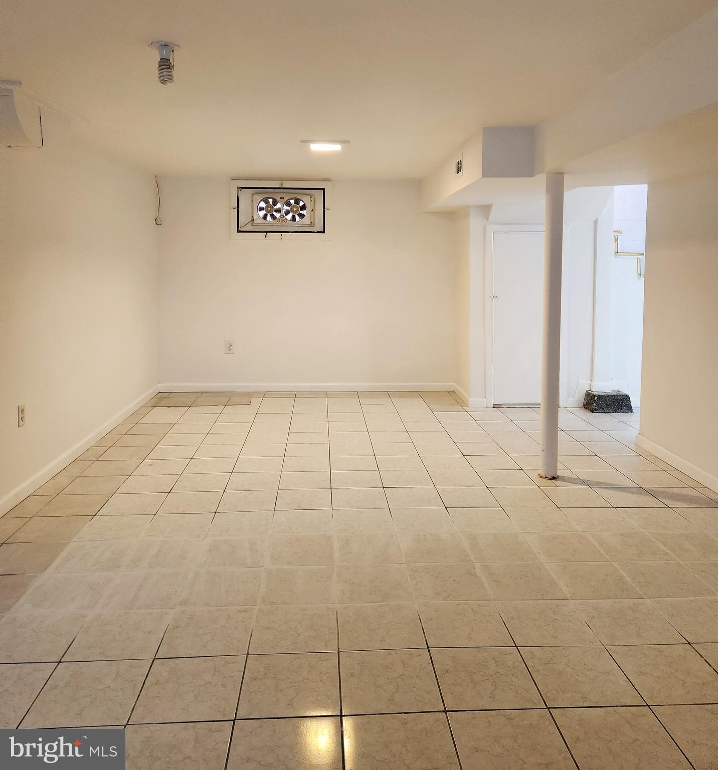 3207 Bryant Avenue Baltimore, MD 21227 - Photo 18 of 20