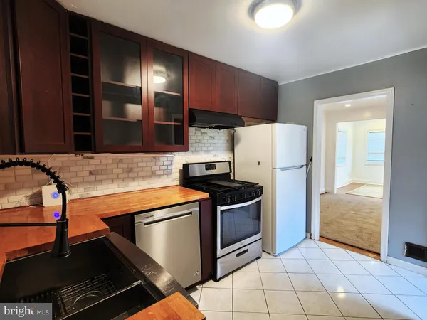 $2,350 | 3207 Bryant Avenue, Baltimore, MD 21227