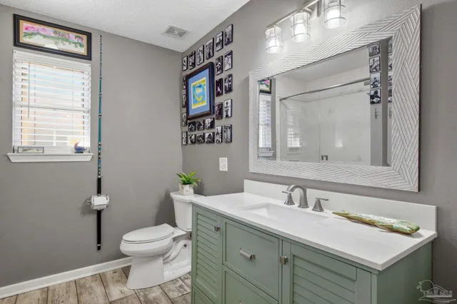 $485,000 | 5421 Keel Drive, Pensacola, FL 32507