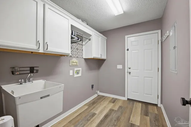 $485,000 | 5421 Keel Drive, Pensacola, FL 32507