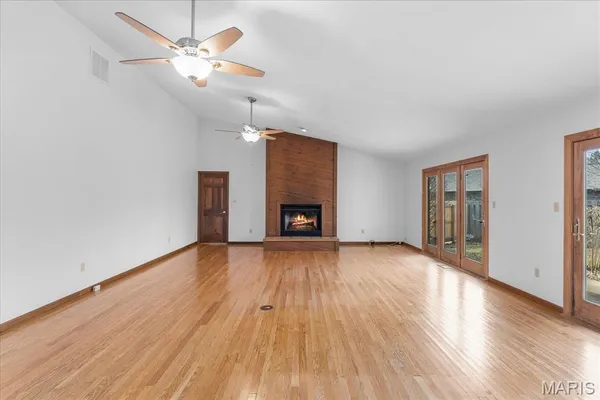$320,000 | 624 Wildwood Lane, O'Fallon, IL 62269