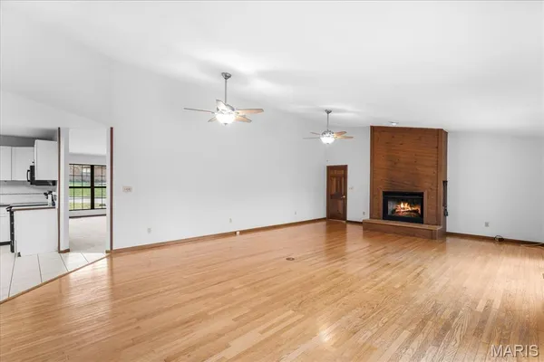$320,000 | 624 Wildwood Lane, O'Fallon, IL 62269