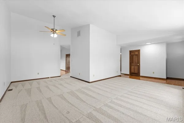 $320,000 | 624 Wildwood Lane, O'Fallon, IL 62269
