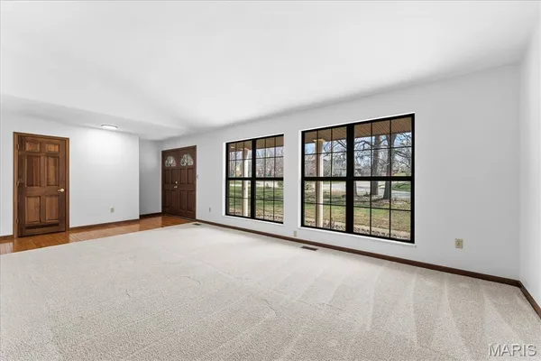 $320,000 | 624 Wildwood Lane, O'Fallon, IL 62269