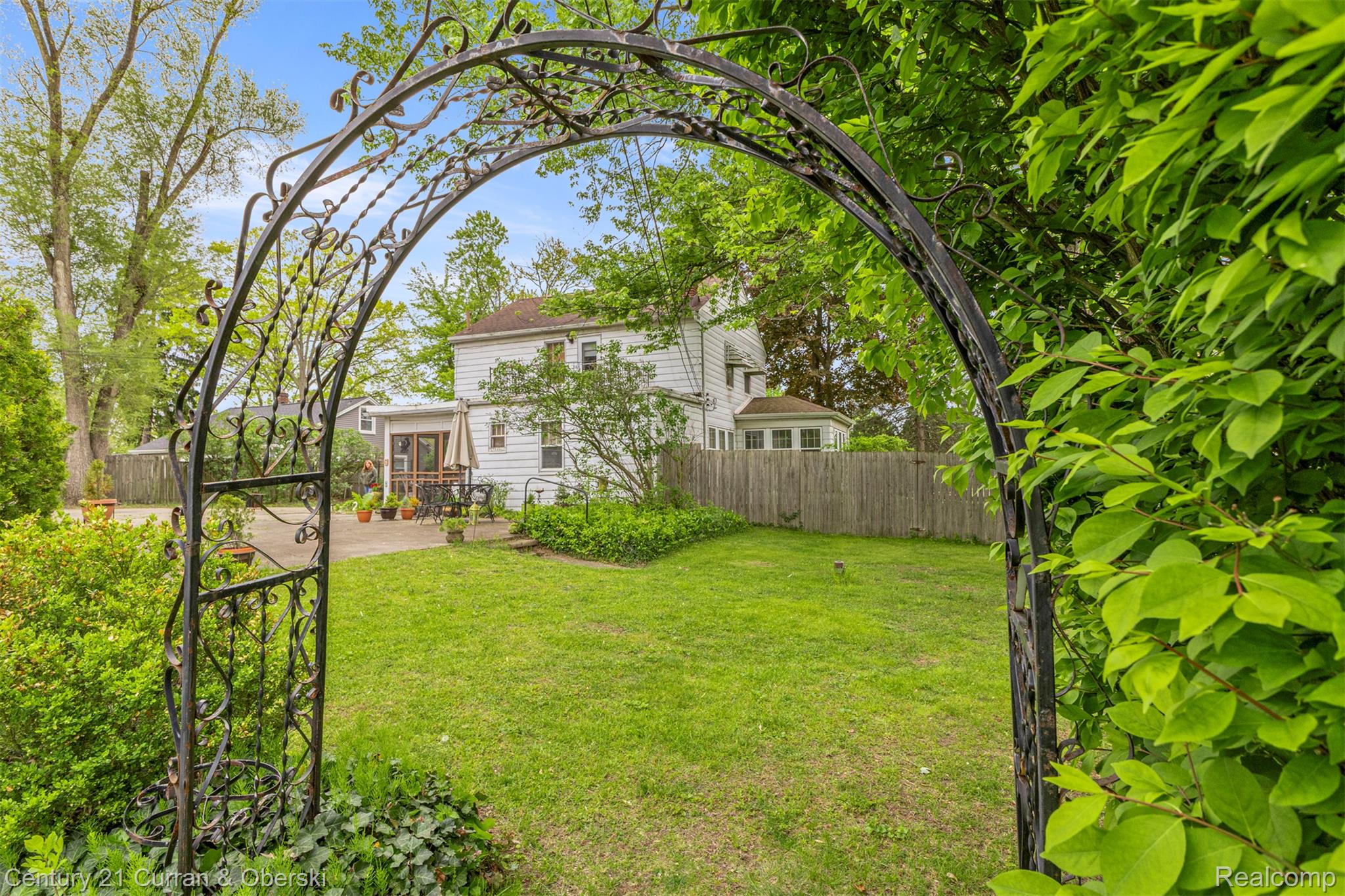 24700 Goddard Road Taylor, MI 48180 - Photo 45 of 51 44.jpg