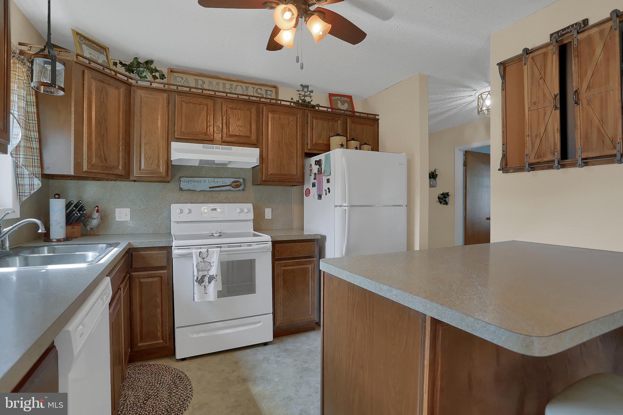 406 Bellevue Road Red Lion, PA 17356 - Photo 10 of 36 Gallery Image 10