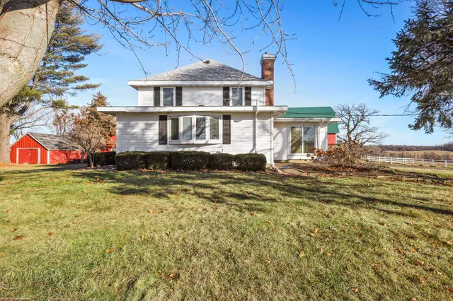 $1,275,000 | 4595 Mahoney Road, McFarland, WI 53558