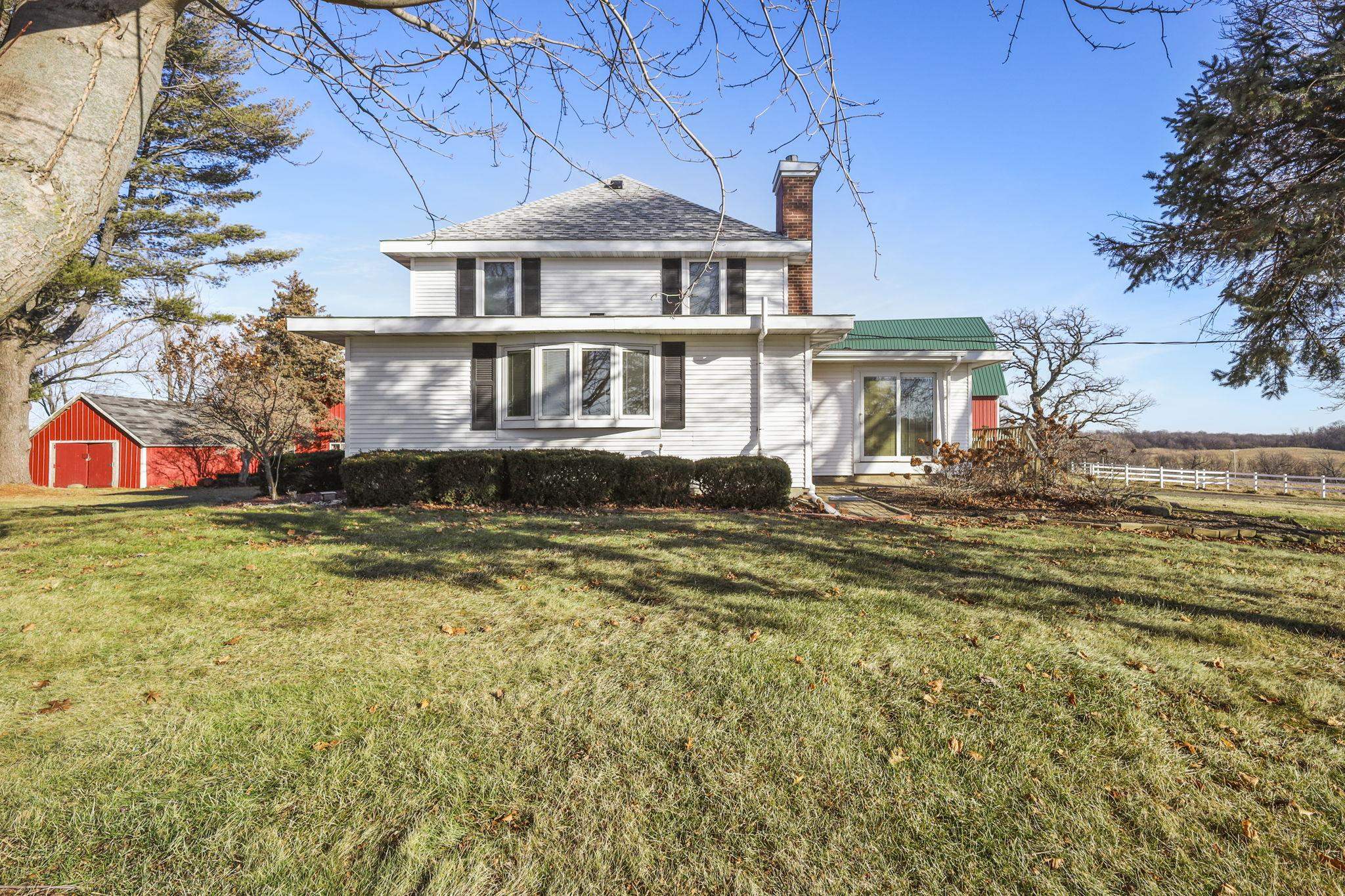 4595 Mahoney Road McFarland, WI 53558 - Photo 4 of 30