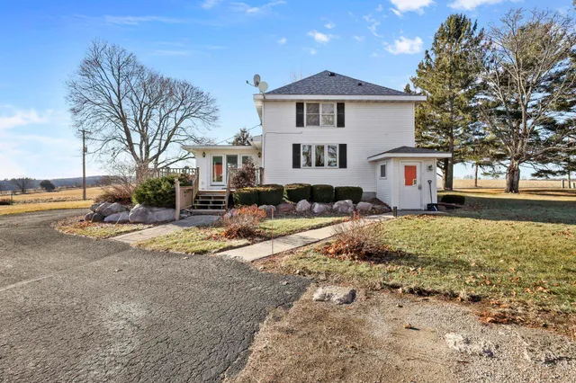 $1,275,000 | 4595 Mahoney Road, McFarland, WI 53558