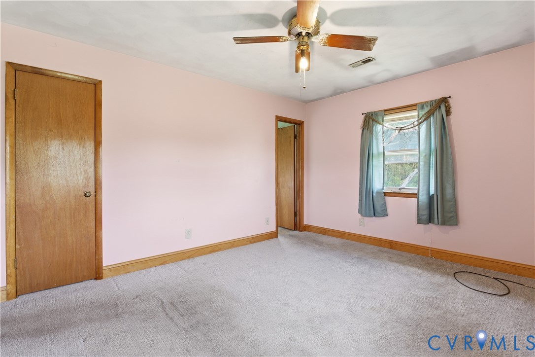 379 Piney Point Road Onemo, VA 23130 - Photo 22 of 44