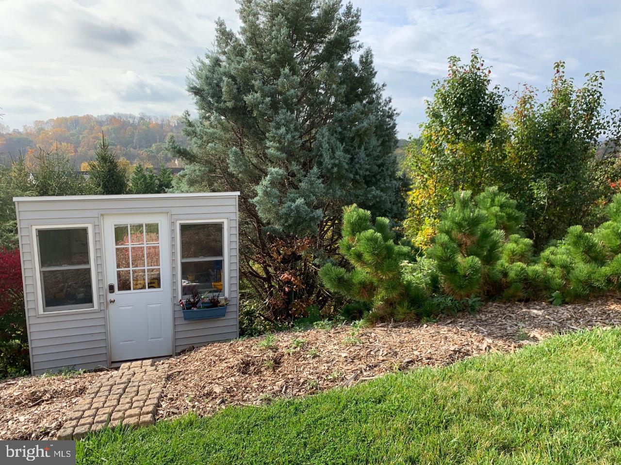 20 Madison Drive Reading, PA 19606 - Photo 25 of 36 Garden shed