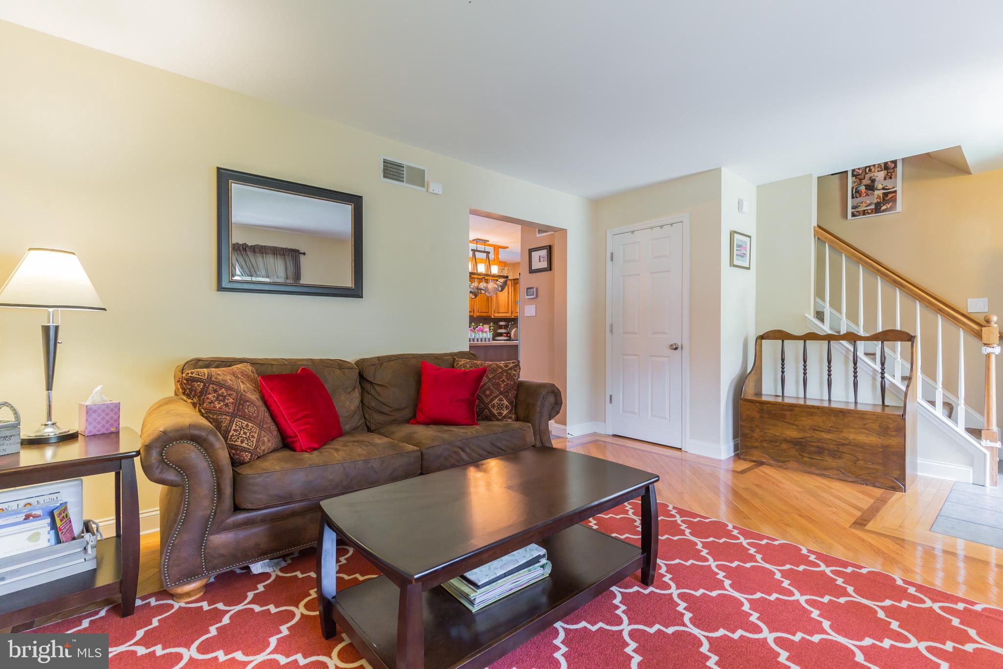 20 Madison Drive Reading, PA 19606 - Photo 4 of 36 Living Room