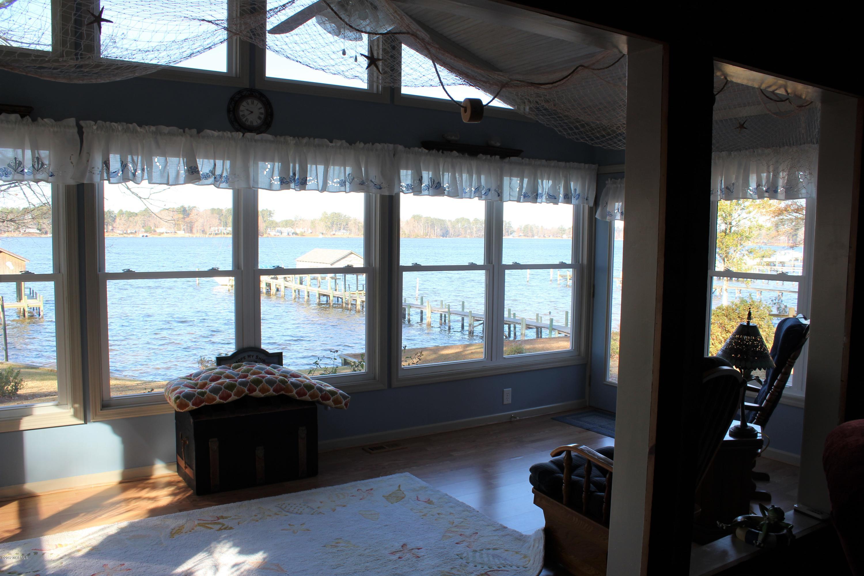 1123 Teachs Point Road Bath, NC 27808 - Photo 10 of 27 IMG_3651