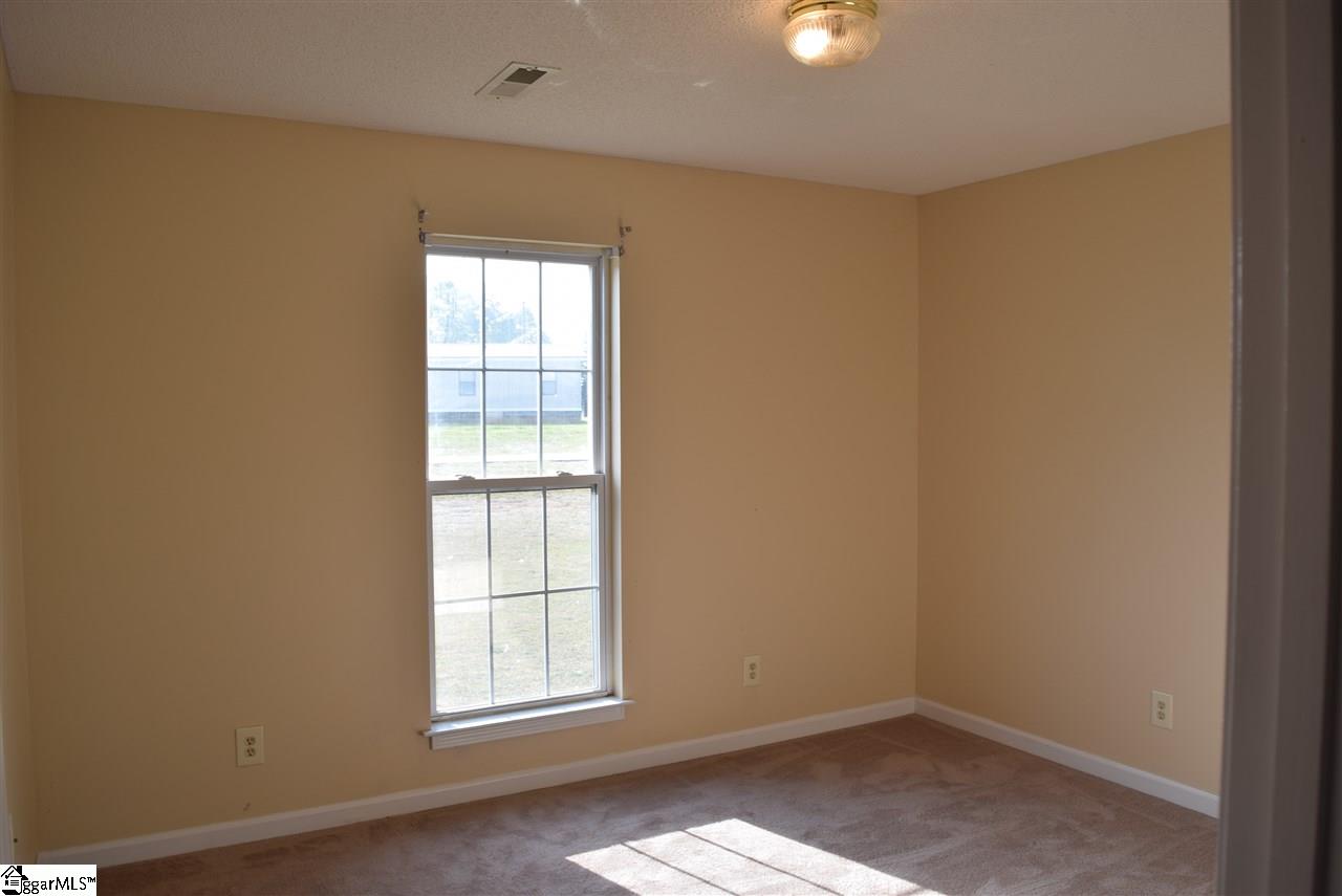 541 Shiloh Church Road Wellford, SC 29385 - Photo 14 of 18 Gallery Image 14