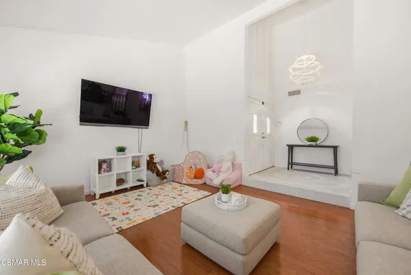 $1,475,000 | 1666 Berwick Place, Westlake Village, CA 91361