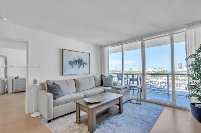 $885,000 | 1800 Sunset Harbour Drive, Unit 1003, Miami Beach, FL 33139