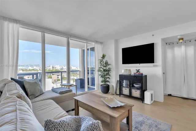 $885,000 | 1800 Sunset Harbour Drive, Unit 1003, Miami Beach, FL 33139