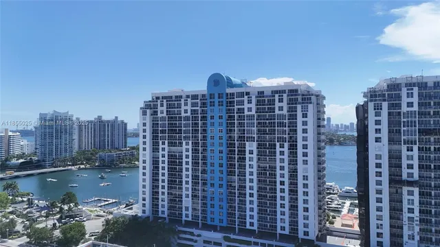 $885,000 | 1800 Sunset Harbour Drive, Unit 1003, Miami Beach, FL 33139