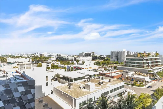 $885,000 | 1800 Sunset Harbour Drive, Unit 1003, Miami Beach, FL 33139