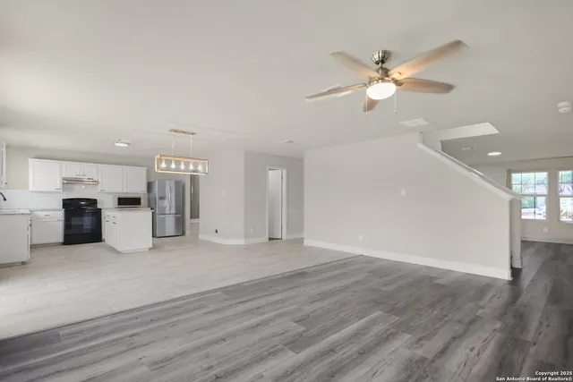 $1,850 | 3974 Key W Way, Converse, TX 78109