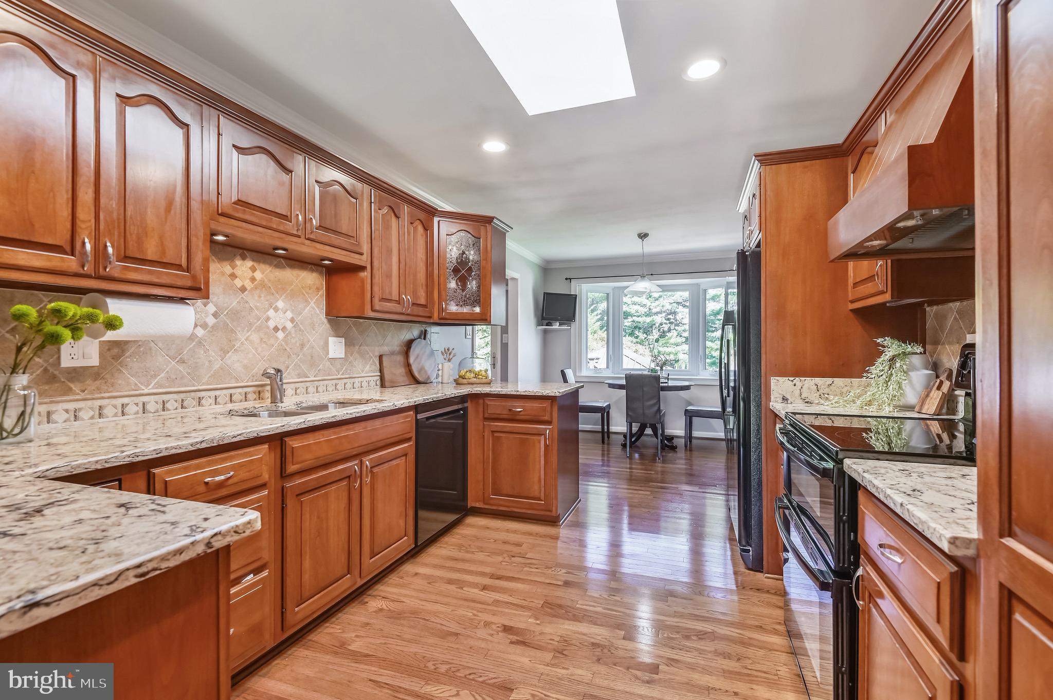 2430 Neudecker Road Westminster, MD 21157 - Photo 7 of 30