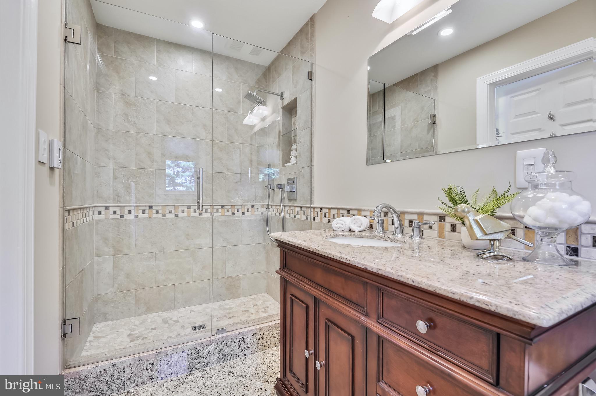 2430 Neudecker Road Westminster, MD 21157 - Photo 9 of 30