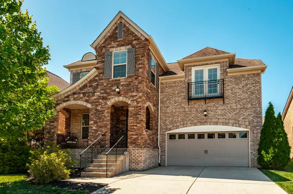 $625,000 | 414 Fall Creek Circle, Goodlettsville, TN 37072