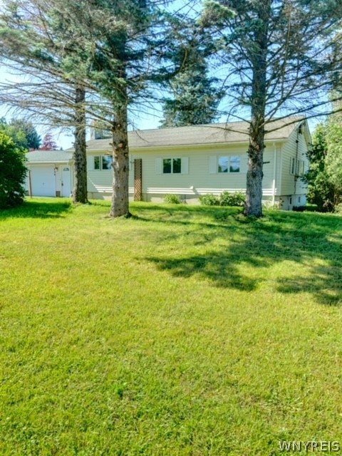 956 Cain Road Evans, NY 14006 - Photo 2 of 18 Exterior front right