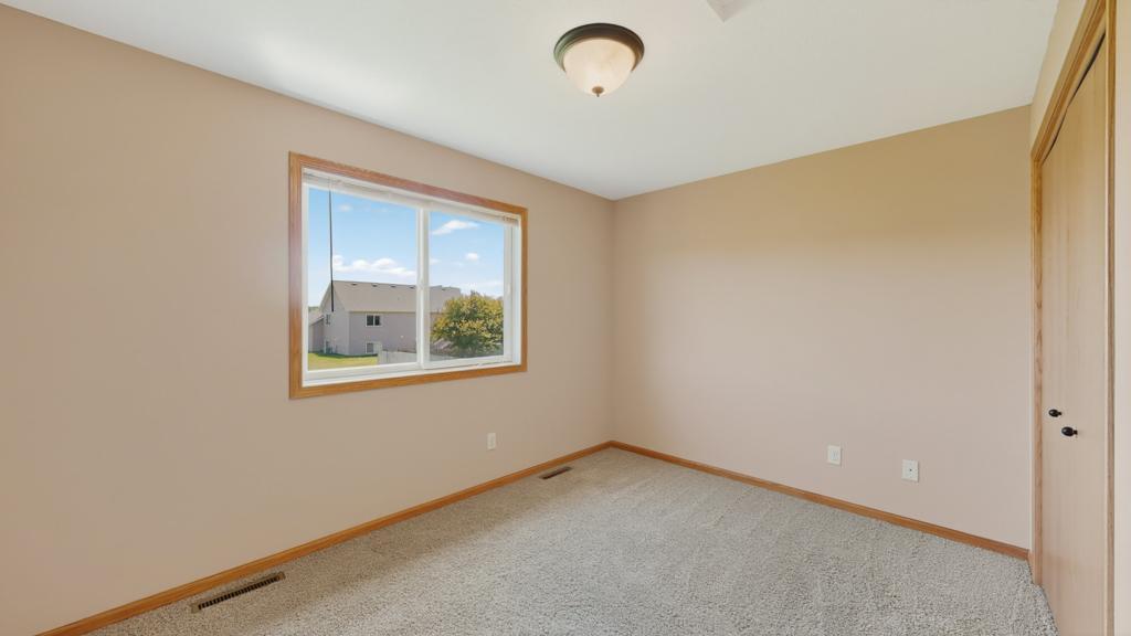 4024 Stone Point Drive Northeast Rochester, MN 55906 - Photo 27 of 38