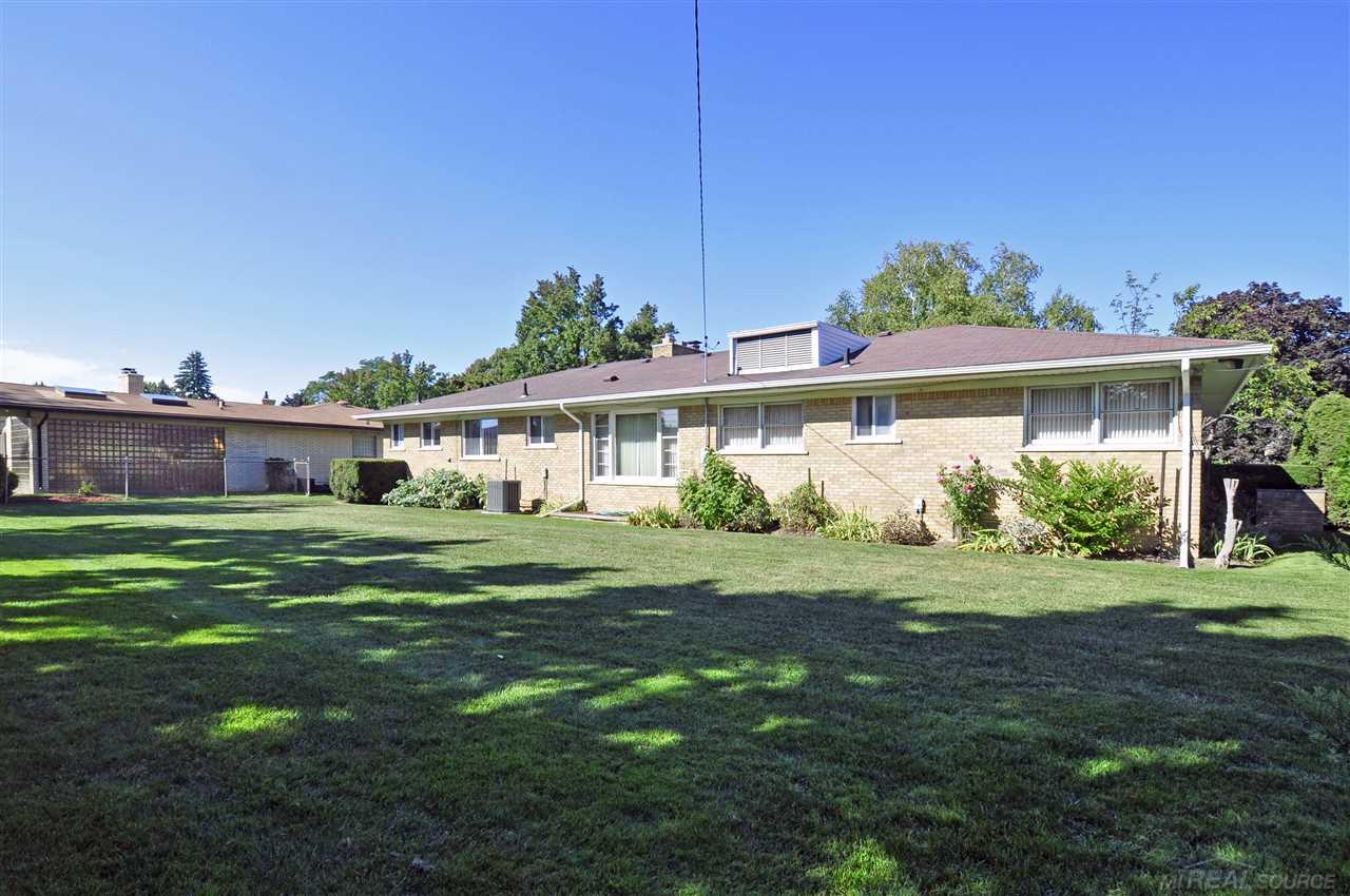 41 Willison Road Grosse Pointe Shores, MI 48236 - Photo 32 of 34