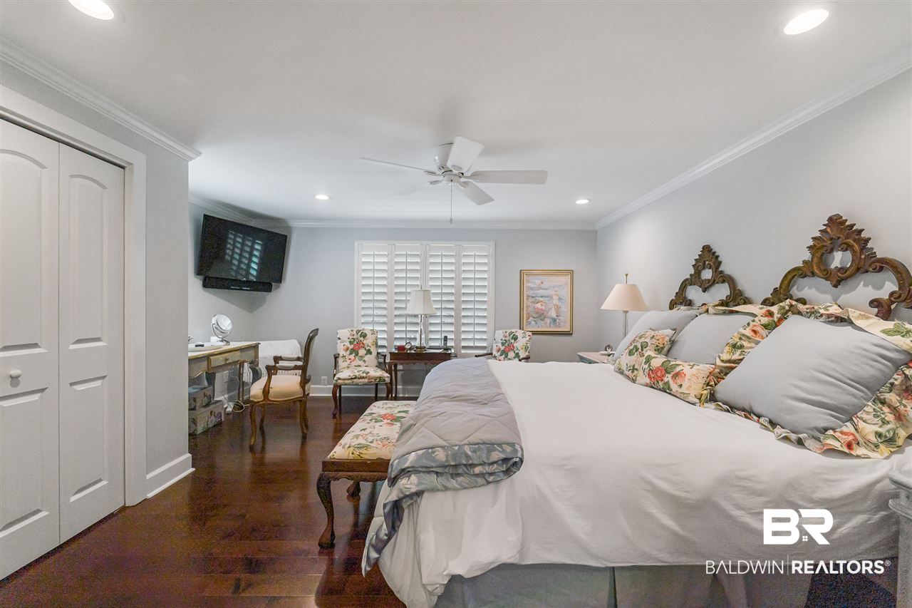 14143 Oak Street Magnolia Springs, AL 36555 - Photo 21 of 45 Master Hardwood Floors